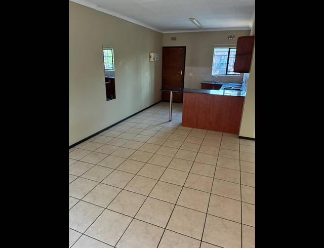 2 BEDROOM APARTMENT TO LET IN SONNEVELD